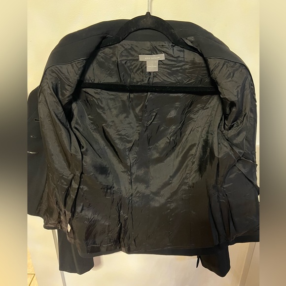 Ann Taylor Dark Academia Button Blazer Black Size 2. - Picture 6 of 10